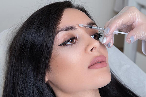 مراکز ما 1 کلینیک زیبایی ماه تا